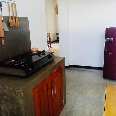 Om Villa ヒッカドゥワ エクステリア 写真