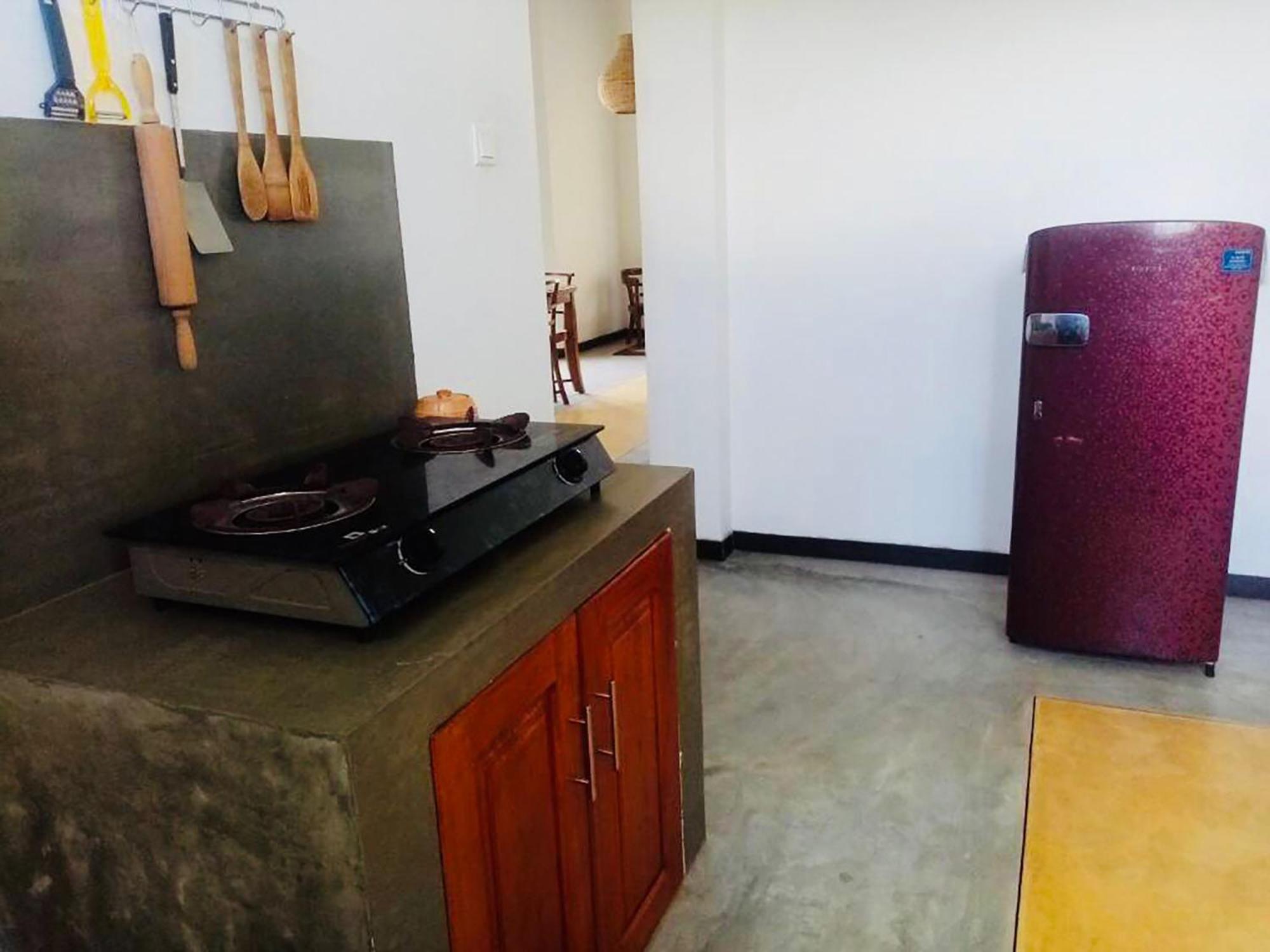 Om Villa ヒッカドゥワ エクステリア 写真