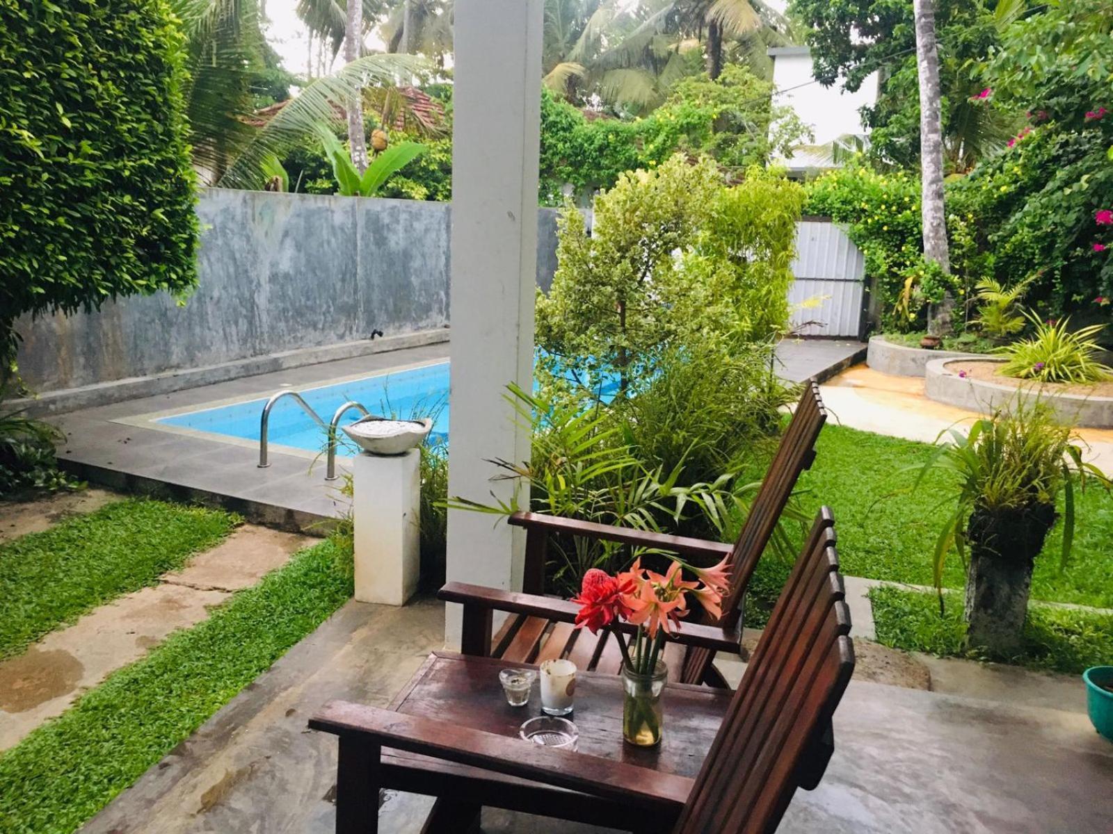 Om Villa ヒッカドゥワ エクステリア 写真