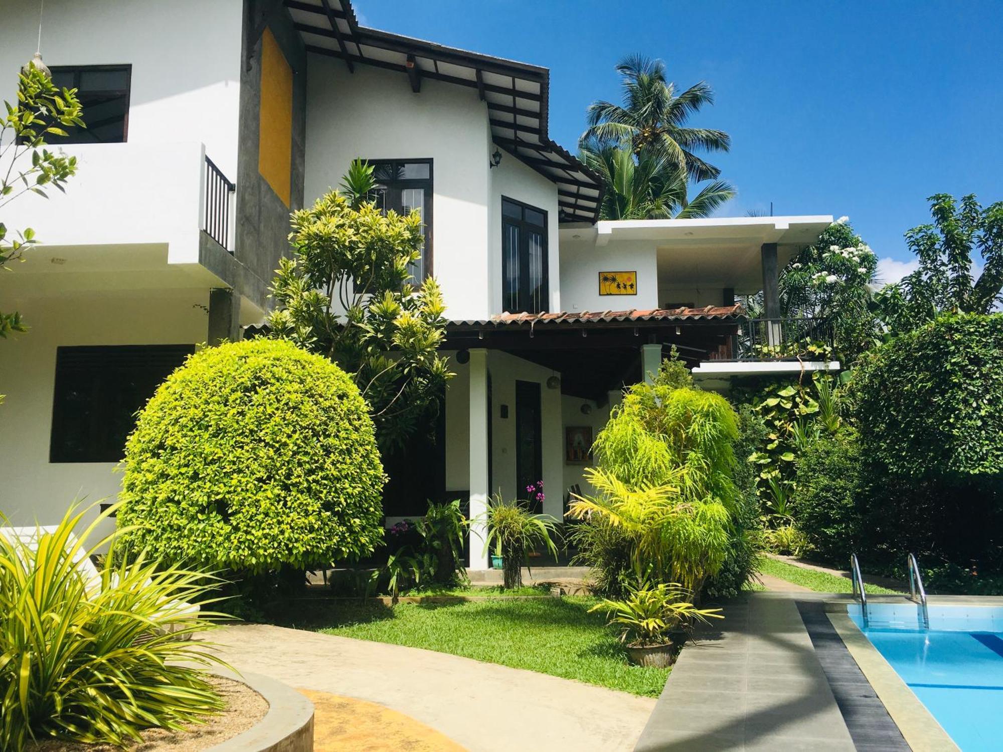 Om Villa ヒッカドゥワ エクステリア 写真