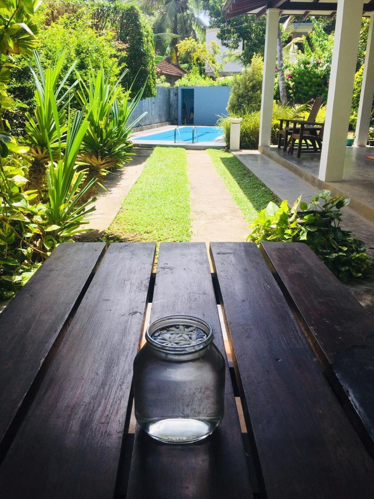 Om Villa ヒッカドゥワ エクステリア 写真